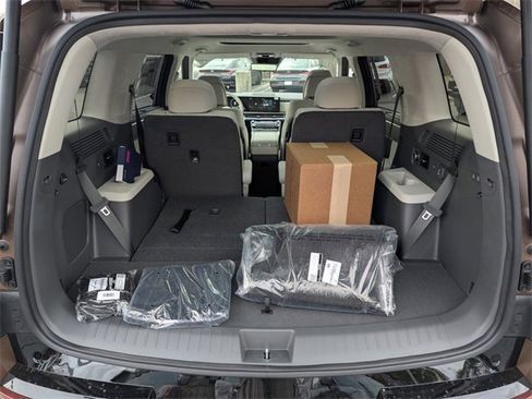 New 2025 Hyundai Santa Fe Calligraphy image 13