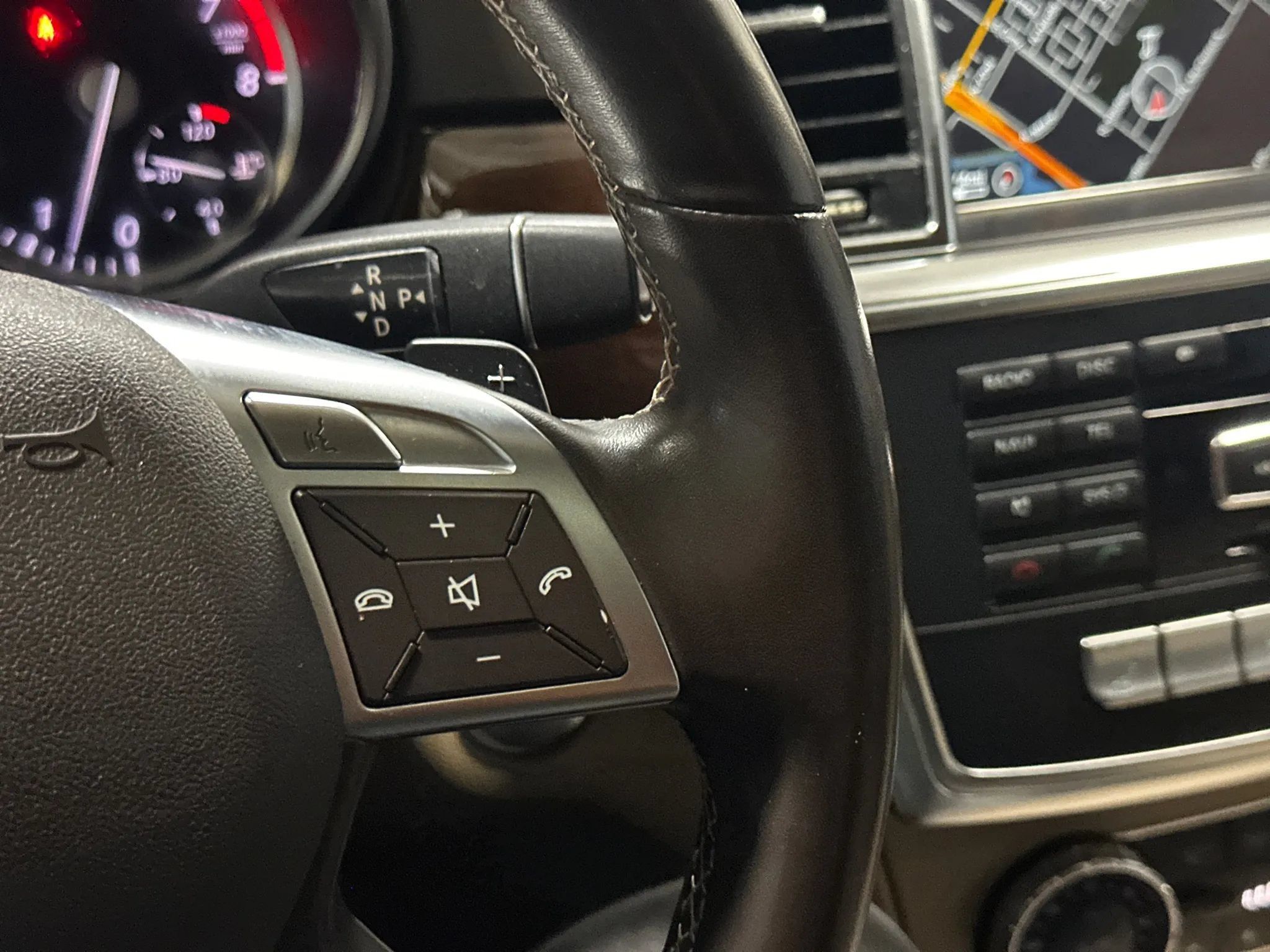 Used 2013 Mercedes-Benz ML 350 4MATIC image 30