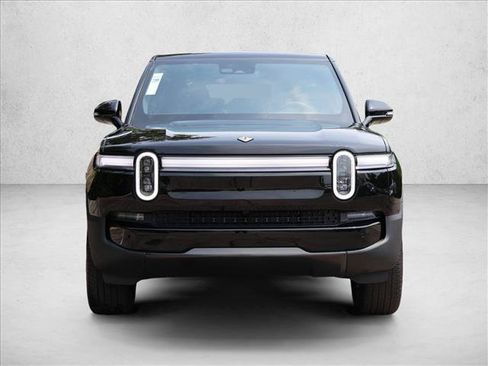 Used 2025 Rivian R1S Adventure AWD/4WD image 2