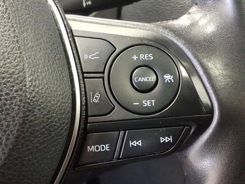 Used 2019 Toyota RAV4 XLE w/ Convenience Package image 13