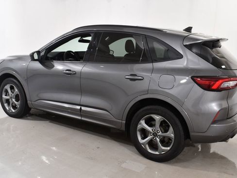 Used 2023 Ford Escape ST-Line w/ Tech Pack #1 AWD/4WD image 15