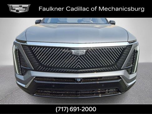 New 2026 Cadillac Vistiq Luxury AWD/4WD image 2