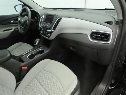 Used 2024 Chevrolet Equinox LS w/ LS Convenience Package image 15