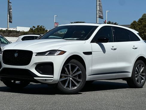 New 2026 Jaguar F-PACE R-Dynamic S image 1