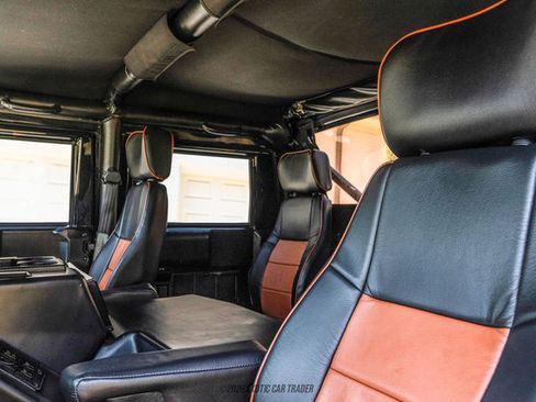 Used 1996 HUMMER H1 4-Door Open Top AWD/4WD image 31
