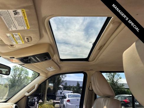 Used 2010 Mercury Mountaineer Premier image 11