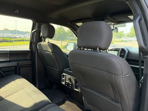 Used 2018 Ford F150 XLT w/ Equipment Group 302A Luxury AWD/4WD image 31