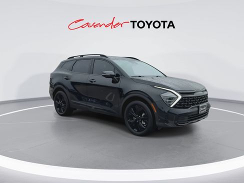 Used 2025 Kia Sportage X-Line AWD/4WD image 2
