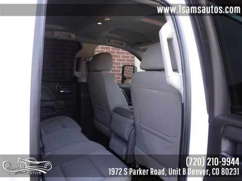 Used 2019 Chevrolet Silverado 2500 W/T AWD/4WD image 10