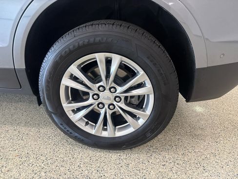 Used 2020 Cadillac XT5 Premium Luxury image 9