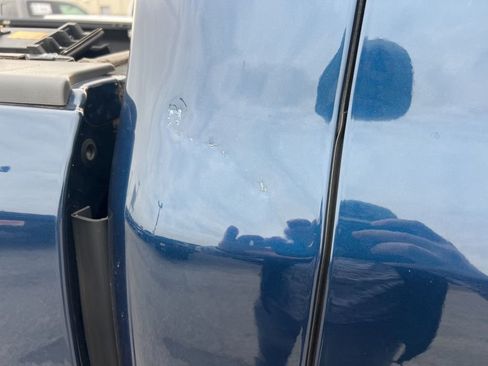 Used 2021 RAM 1500 Laramie w/ Sport Appearance Package image 9