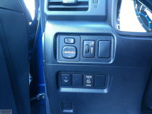 Used 2019 Toyota 4Runner SR5 Premium image 16