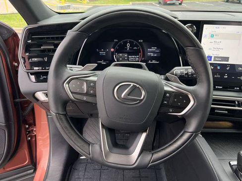 Certified 2025 Lexus RX 350 AWD w/ Convenience Package image 12