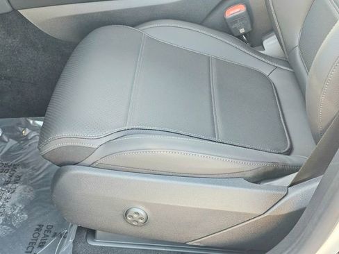 New 2026 Mercedes-Benz GLC 300 4MATIC image 18