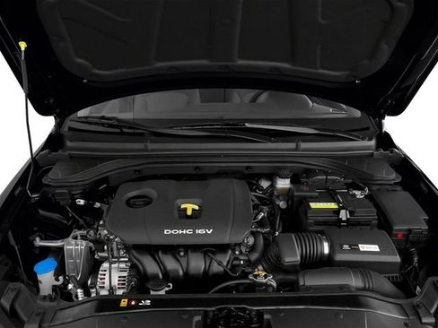 Used 2018 Hyundai Elantra SEL FWD image 13