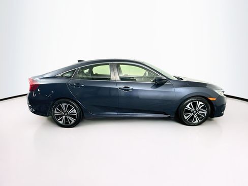 Used 2018 Honda Civic EX-T image 10
