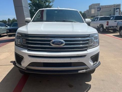 Used 2020 Ford Expedition XLT w/ Equipment Group 201A AWD/4WD image 3