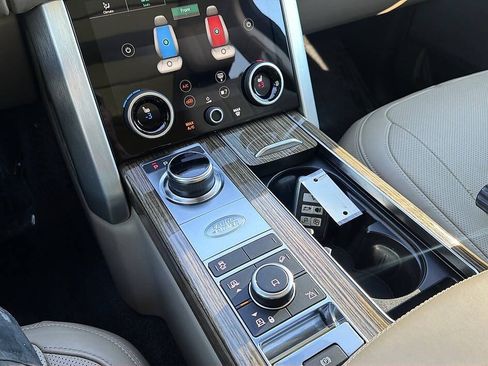 Used 2019 Land Rover Range Rover HSE AWD/4WD image 15