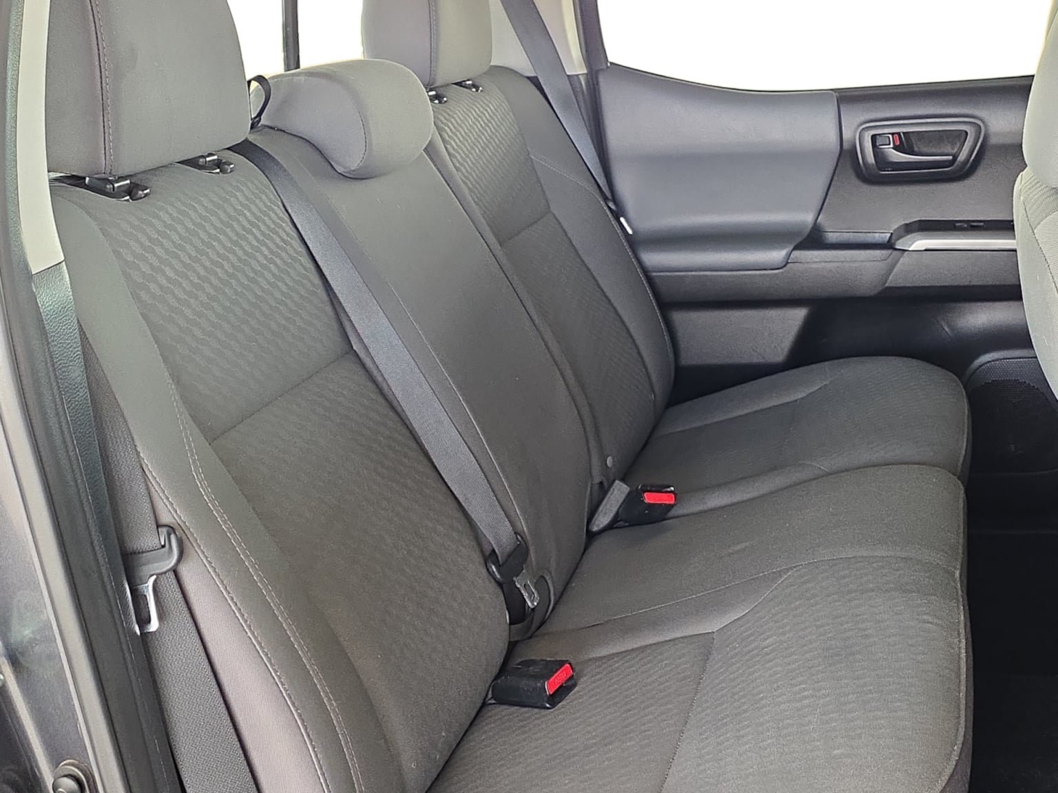 Used 2020 Toyota Tacoma SR5 w/ Technology Package AWD/4WD image 24