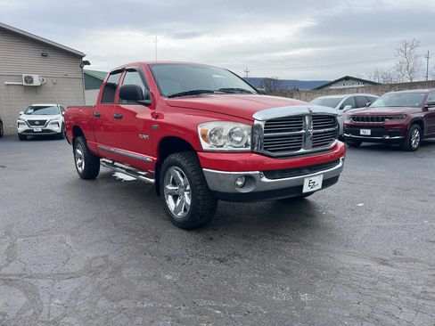 Used 2008 Dodge Ram 1500 Truck SLT w/ Trailer Tow Group image 2