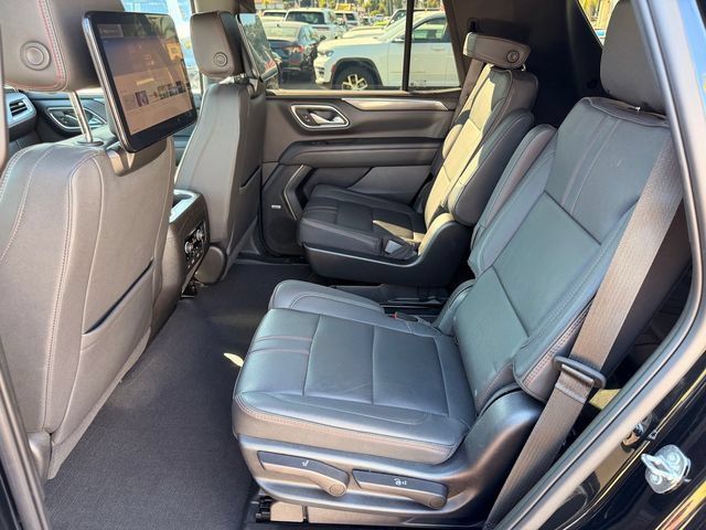 Used 2023 Chevrolet Tahoe RST w/ Luxury Package AWD/4WD image 8
