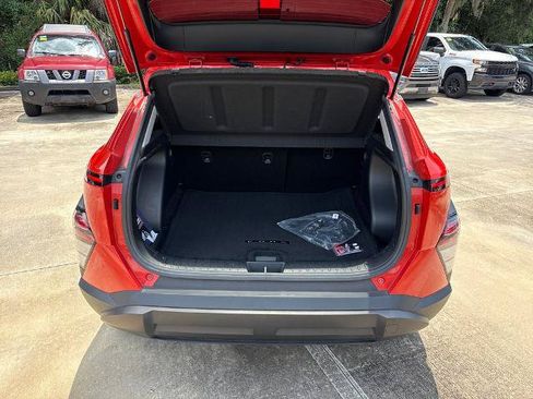 Used 2024 Hyundai Kona SEL FWD image 29