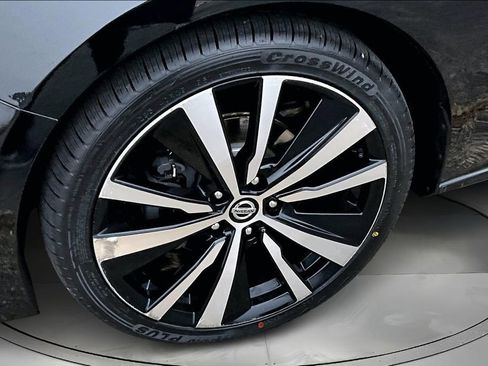 Used 2020 Nissan Altima 2.5 SR image 31