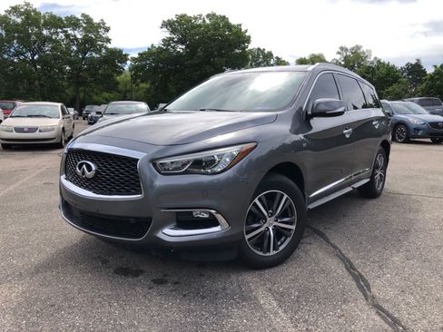 Used 2019 INFINITI QX60 Luxe w/ Essential Package AWD/4WD image 1