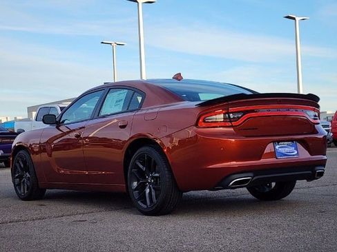 Used 2023 Dodge Charger SXT w/ Plus Group RWD image 13