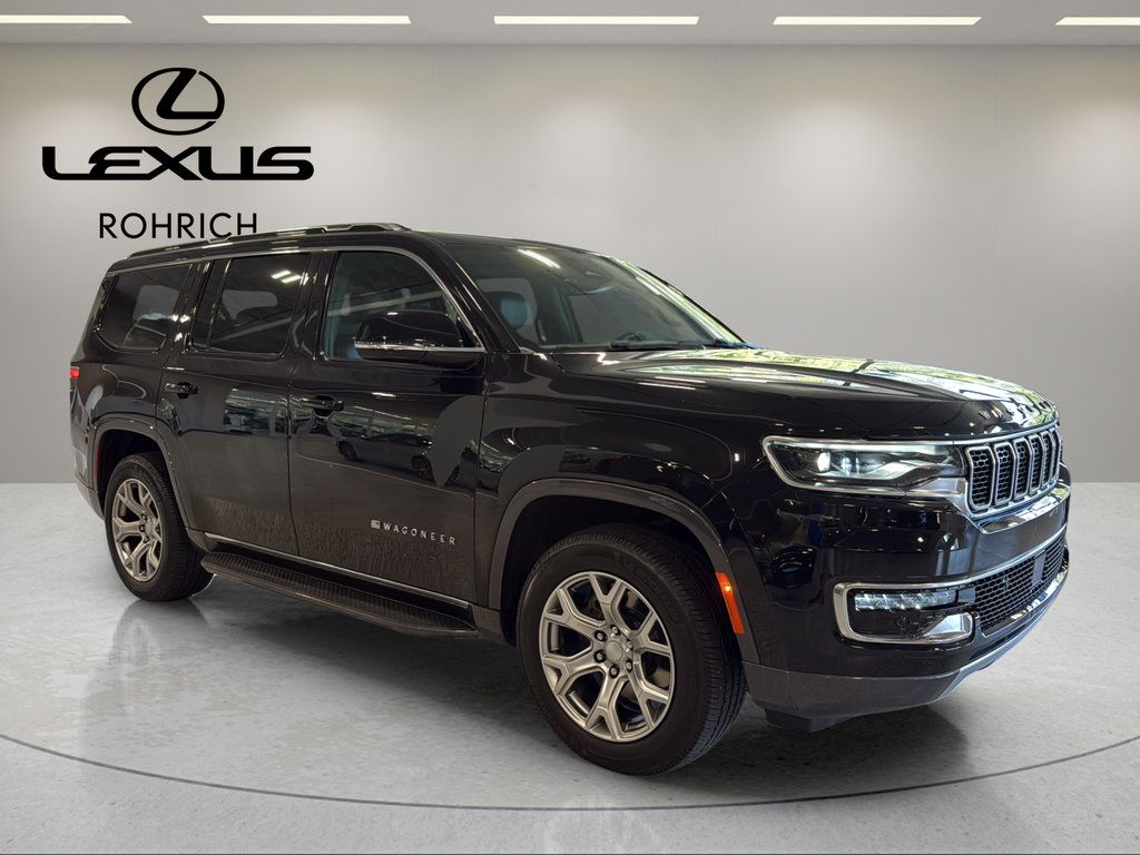Used 2022 Jeep Wagoneer Series II AWD/4WD image 4
