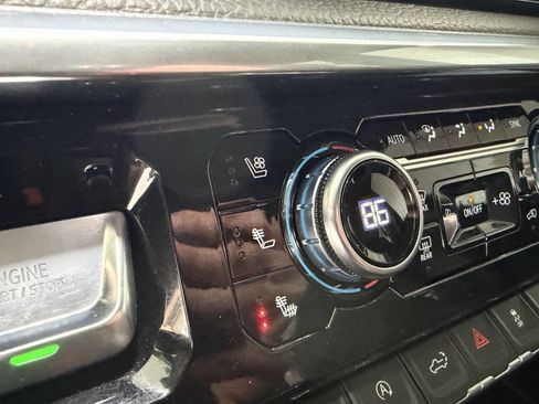 Used 2022 GMC Sierra 1500 Denali image 49