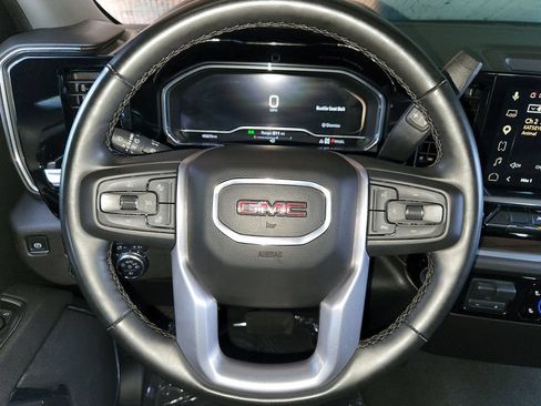 Used 2025 GMC Sierra 1500 SLT AWD/4WD image 24