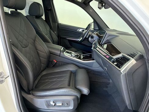 Used 2026 BMW X5 xDrive40i AWD/4WD image 25