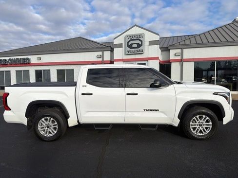 Used 2023 Toyota Tundra SR5 image 8