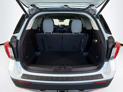 New 2025 Ford Explorer Active w/ Active Comfort Package image 26