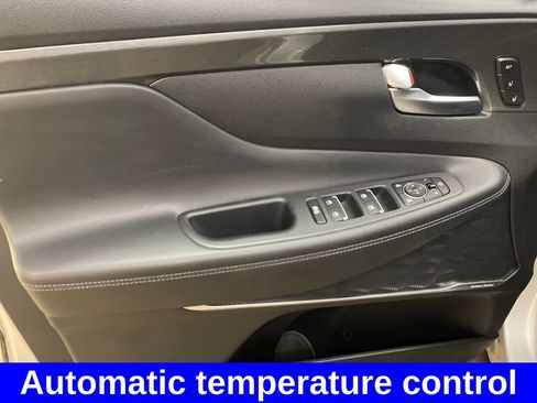 Used 2021 Hyundai Santa Fe Limited AWD/4WD image 9