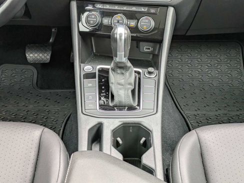 Used 2019 Volkswagen Jetta SE FWD image 20