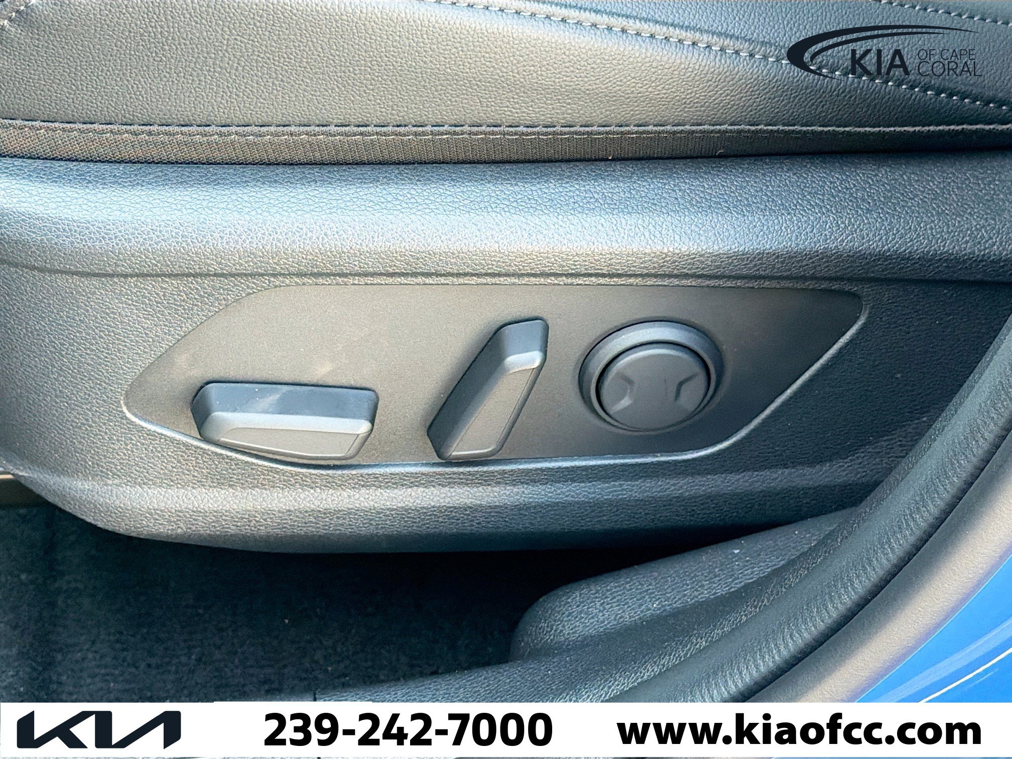 New 2026 Kia Sportage SX FWD image 23