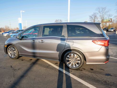 Used 2024 Honda Odyssey EX-L image 4