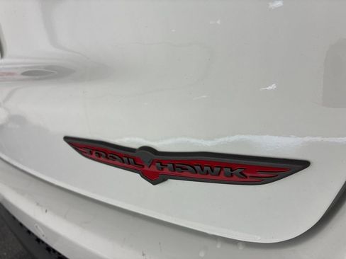 Used 2025 Jeep Compass Trailhawk AWD/4WD image 32
