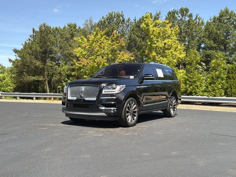 Used 2020 Lincoln Navigator Reserve w/ Luxury Package AWD/4WD image 14