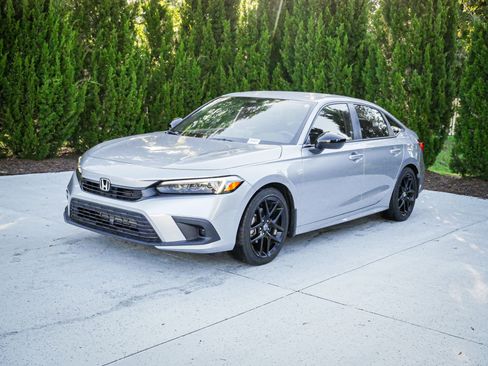 Used 2024 Honda Civic Sport image 5