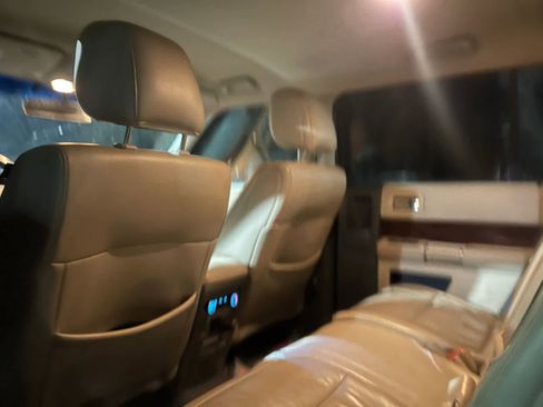 Used 2009 Ford Flex SEL image 3