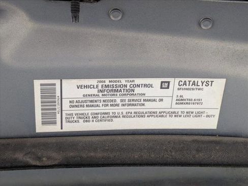 Used 2008 Buick Enclave CXL image 25