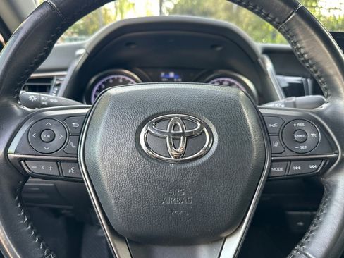 Used 2023 Toyota Camry SE w/ Convenience Package image 35