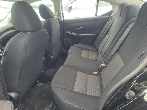 Used 2022 Nissan Sentra SV w/ All-Weather Package FWD image 6