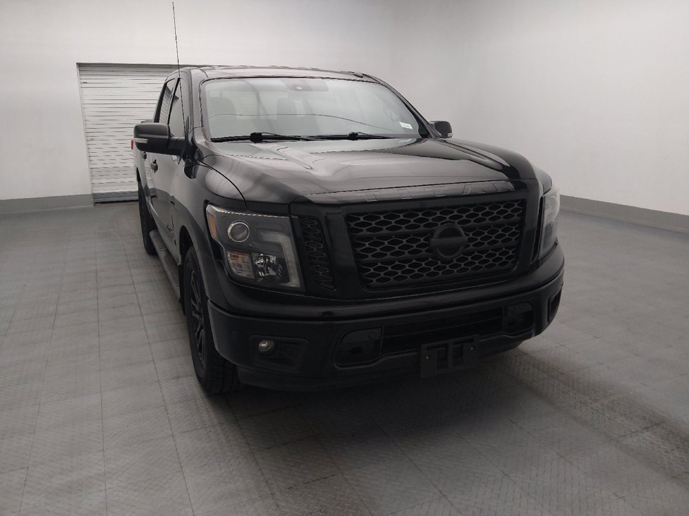 Used 2019 Nissan Titan SV w/ SV Convenience Package RWD image 14