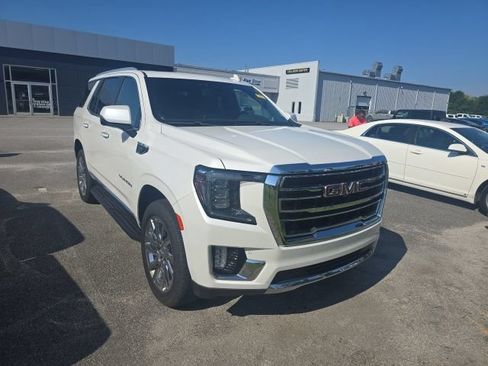 Used 2021 GMC Yukon SLT w/ SLT Premium Package RWD image 1
