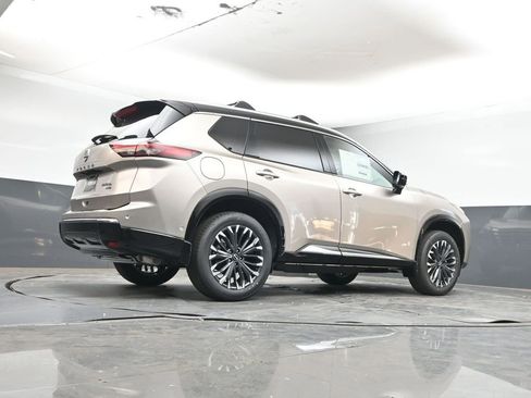 New 2026 Nissan Rogue Platinum w/ Platinum Premium Package image 29