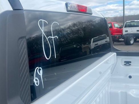 New 2026 Ford Maverick XLT image 12